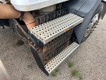 4 Underbody - Truck with 