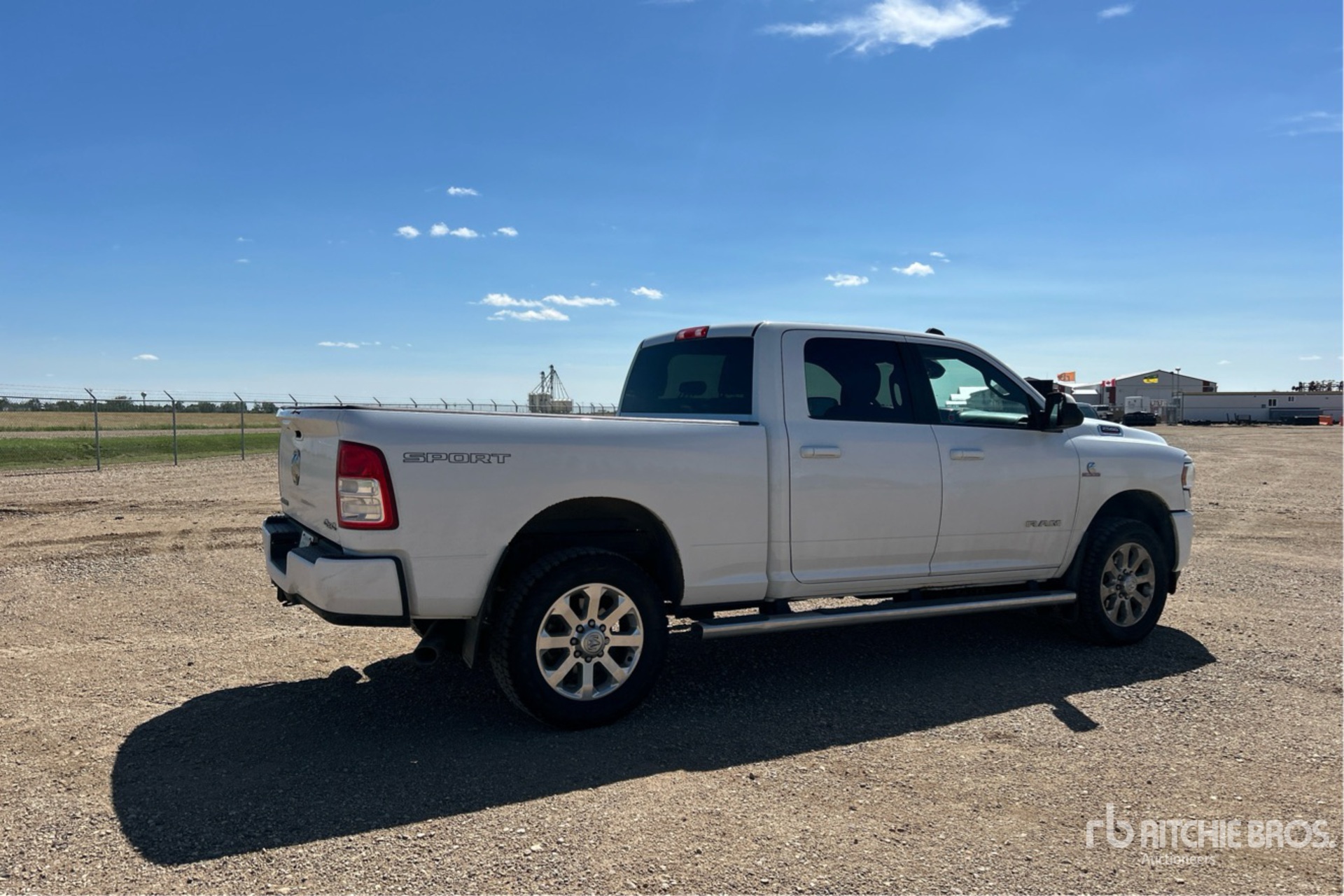 General Appearance with Picture, Right Rear Corner