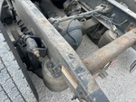 4 Underbody - Truck with 