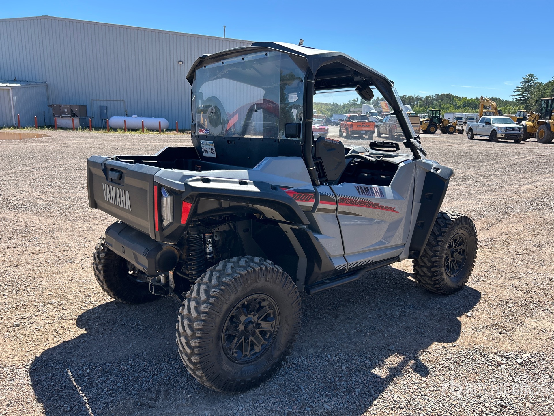 General Appearance with Picture, Right Rear Corner