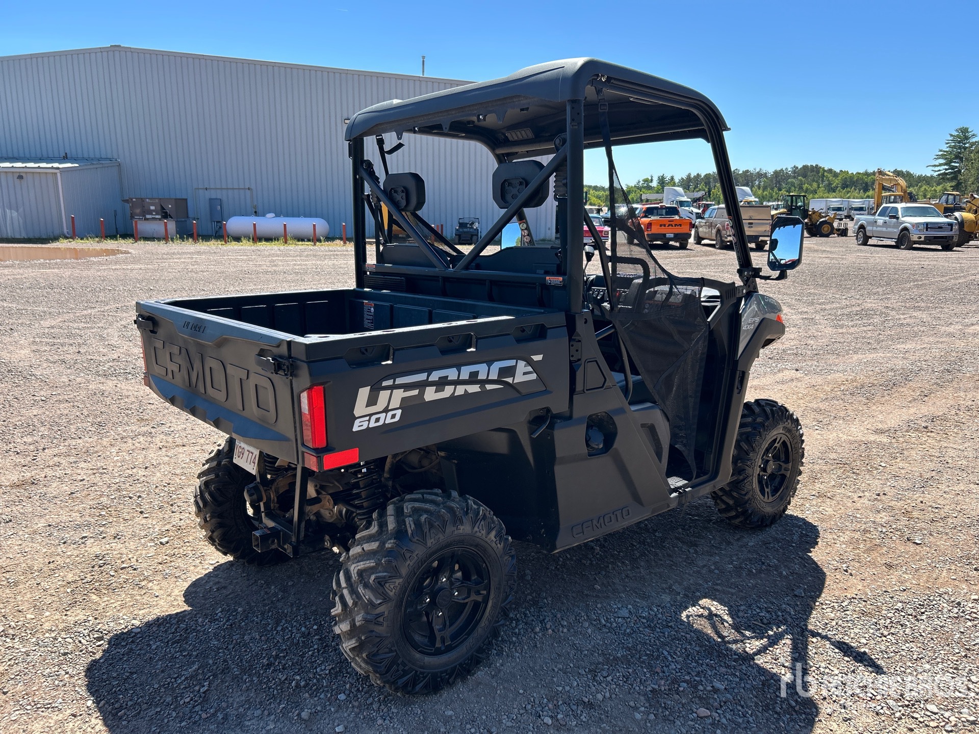 General Appearance with Picture, Right Rear Corner