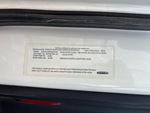 General Appearance with Numéro de série/Numéro d'identification du véhicule automobile
