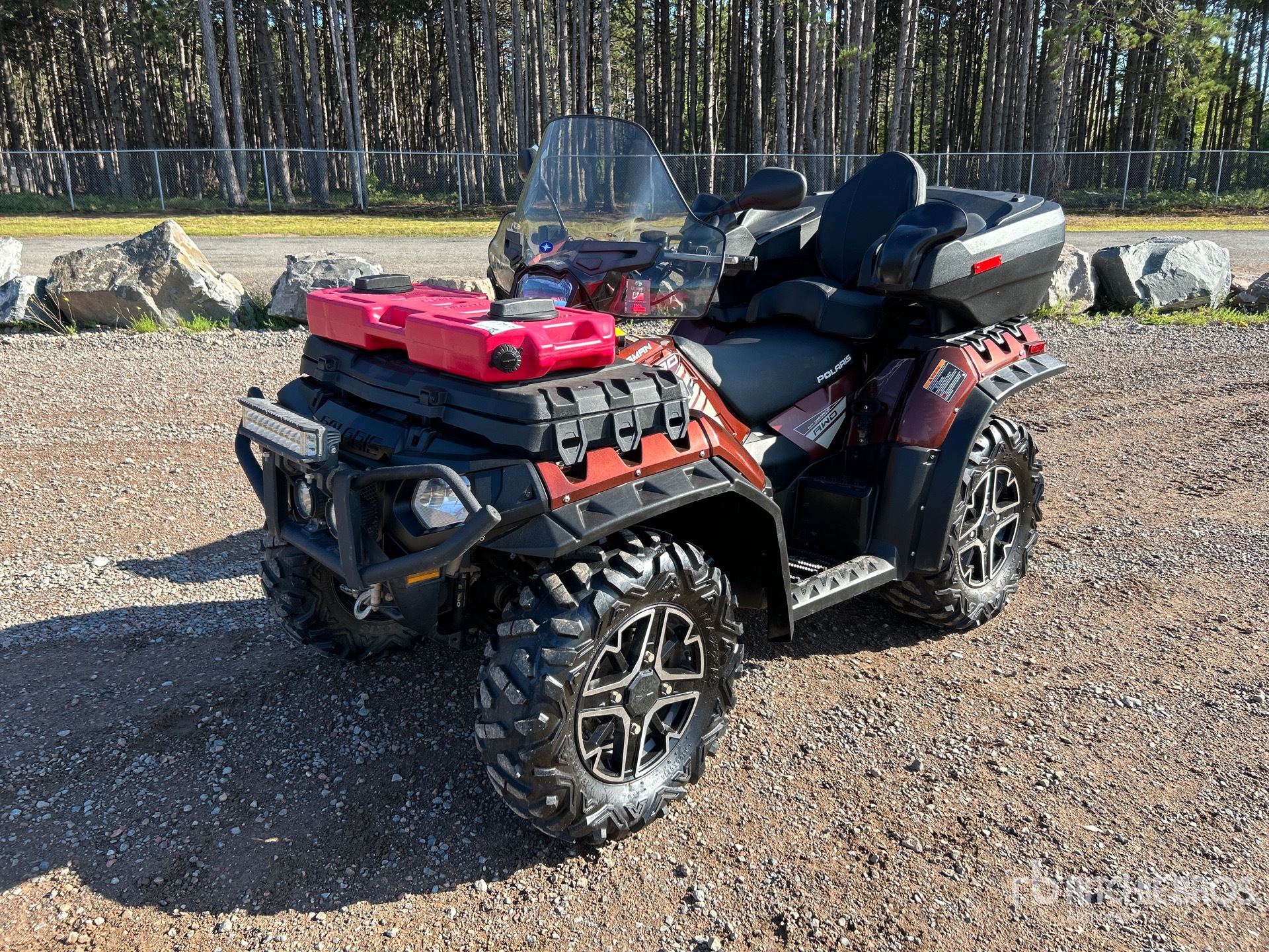 General Appearance with Featured Photo