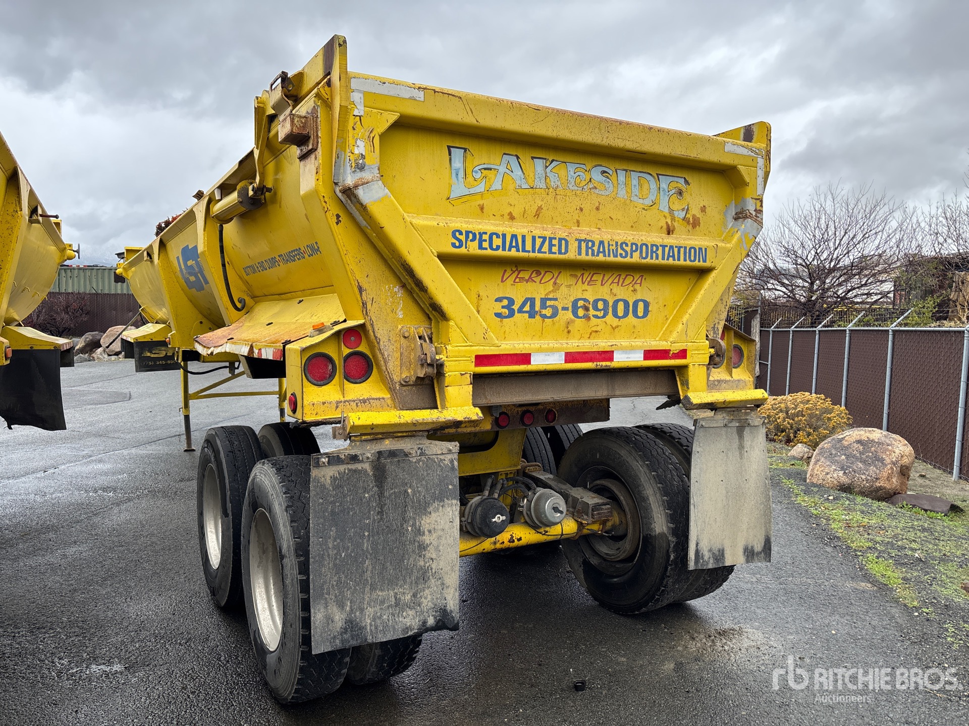 General Appearance with Picture, Left Rear Corner