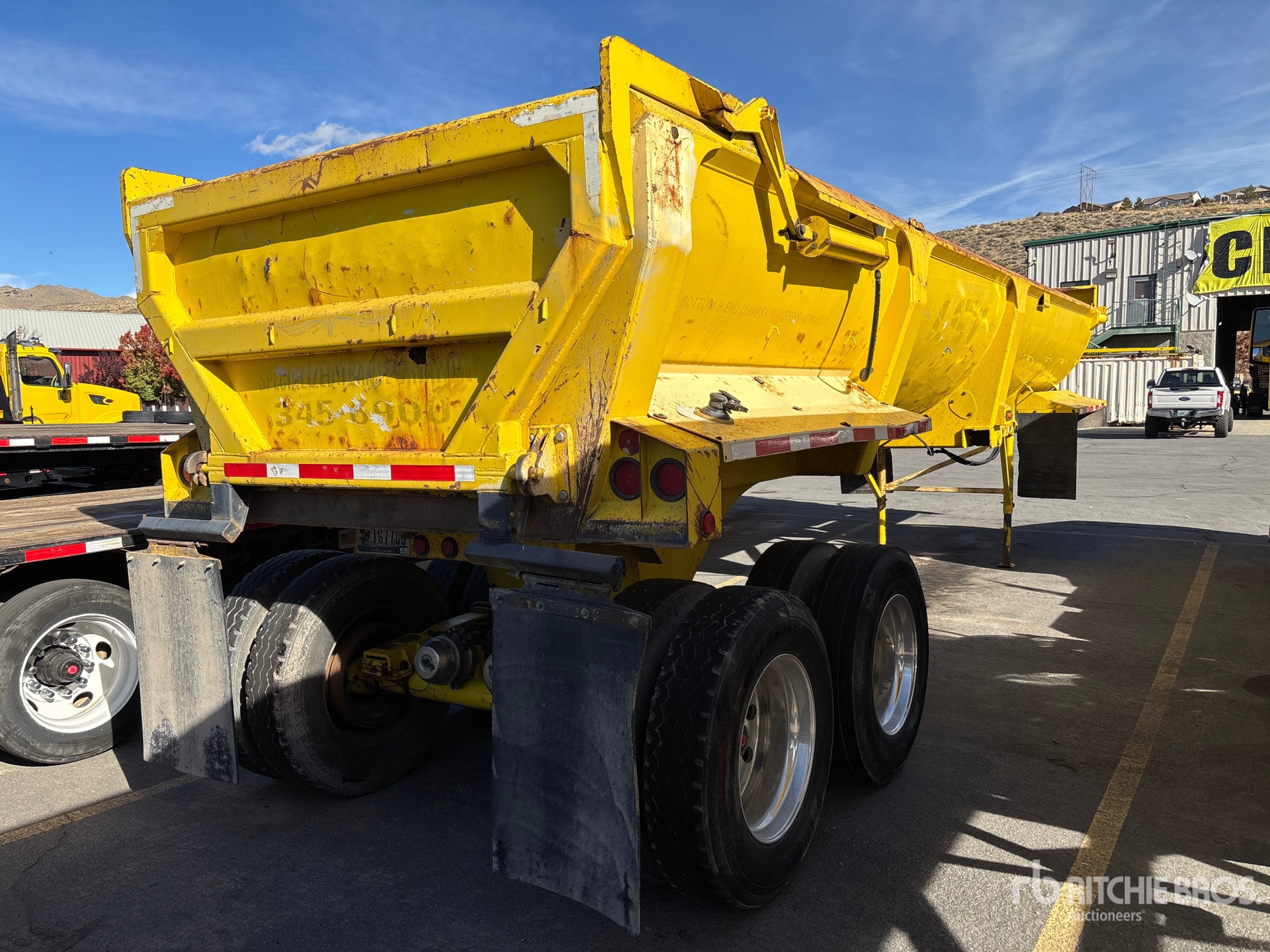 General Appearance with Imagen: esquina trasera derecha