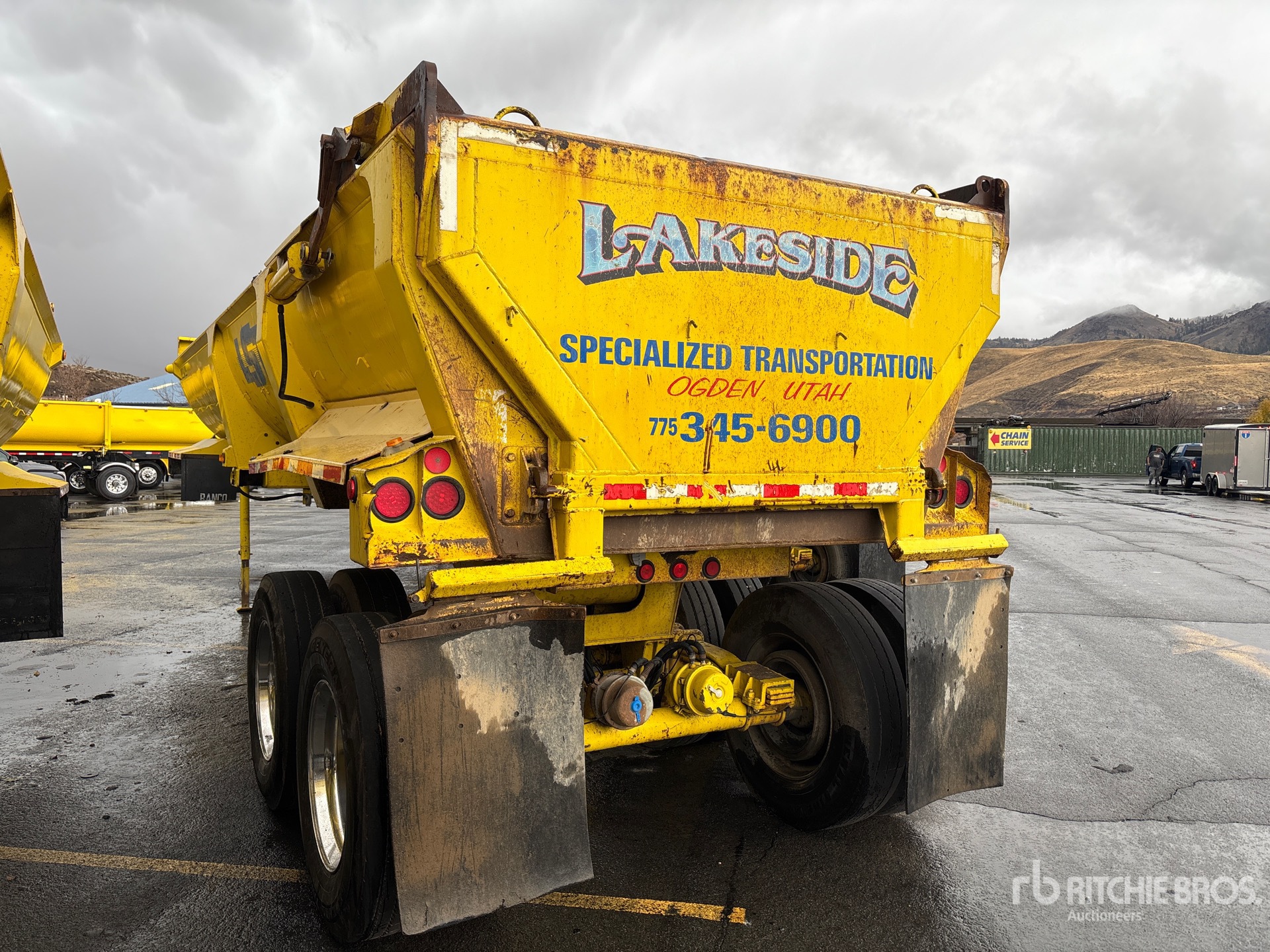 General Appearance with Picture, Left Rear Corner