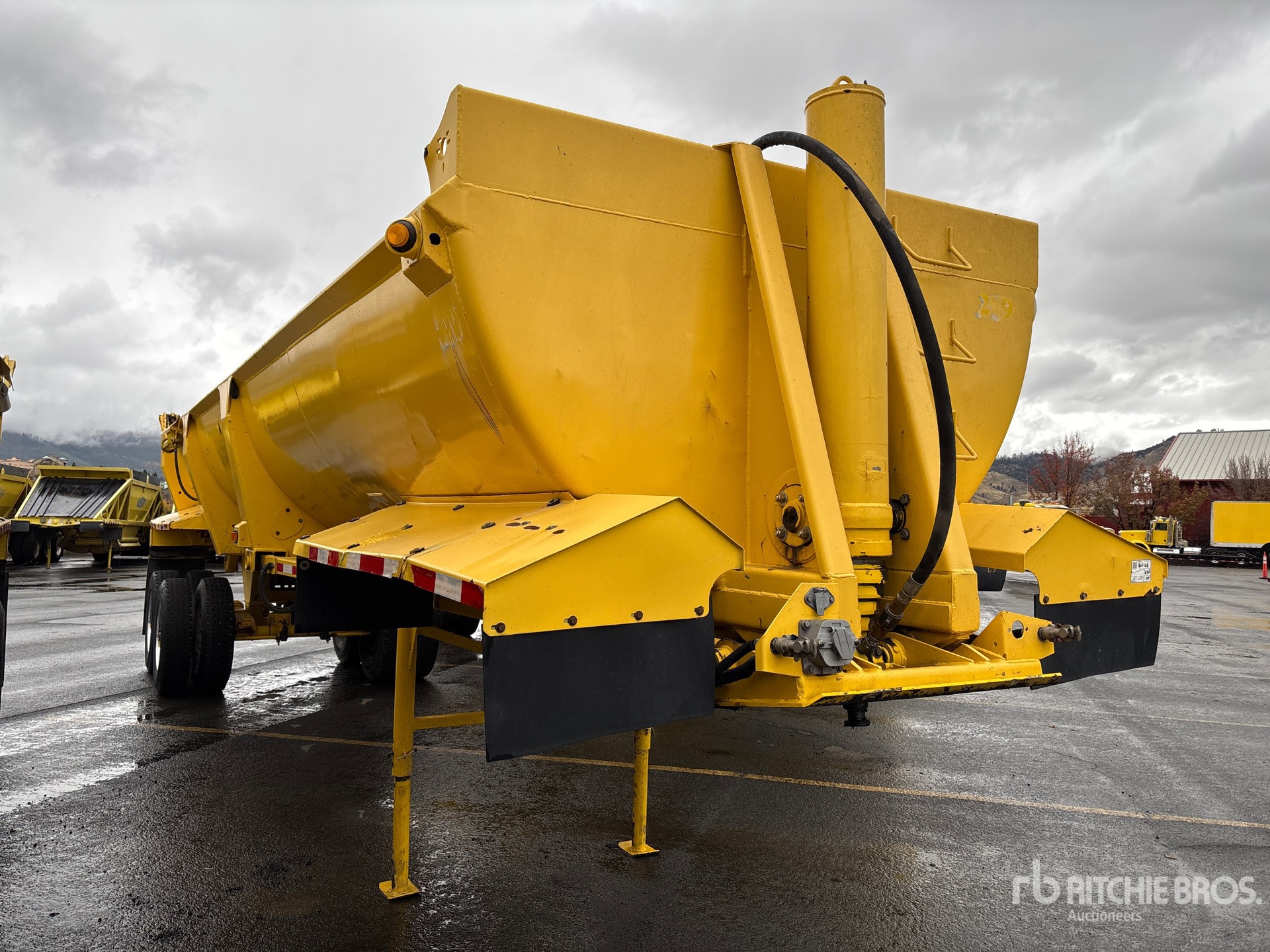 General Appearance with Zdjęcie, prawy górny róg