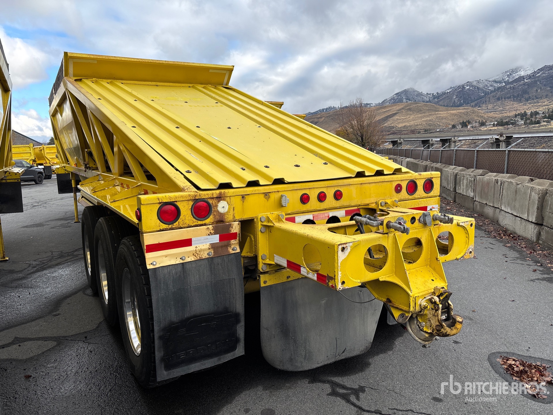 General Appearance with Imagen: esquina trasera izquierda