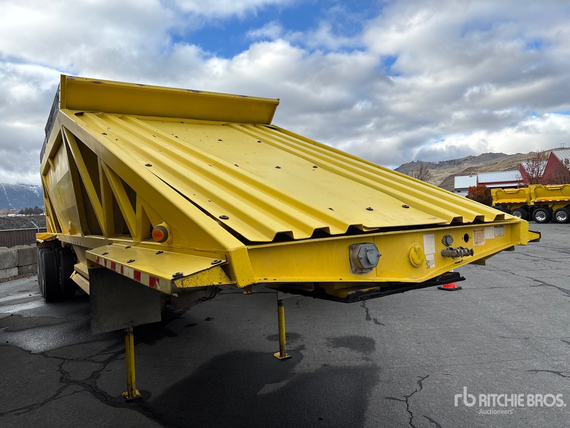 General Appearance with Imagen: esquina delantera derecha