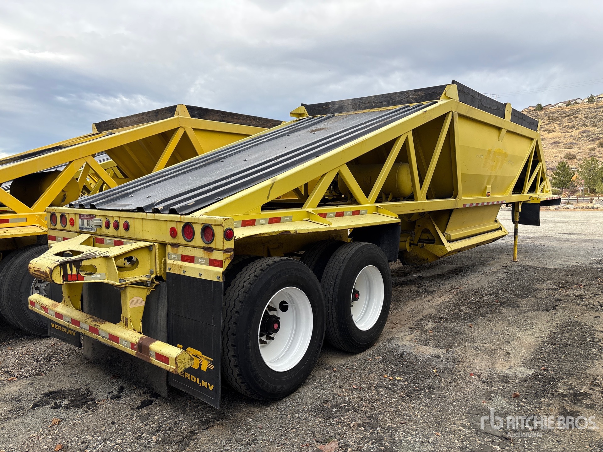 General Appearance with Zdjęcie, prawy dolny róg