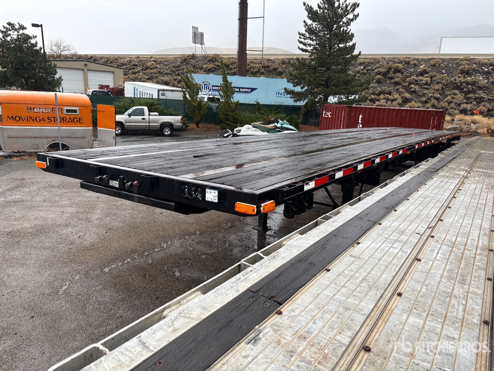 Aspect général with Image, coin avant gauche