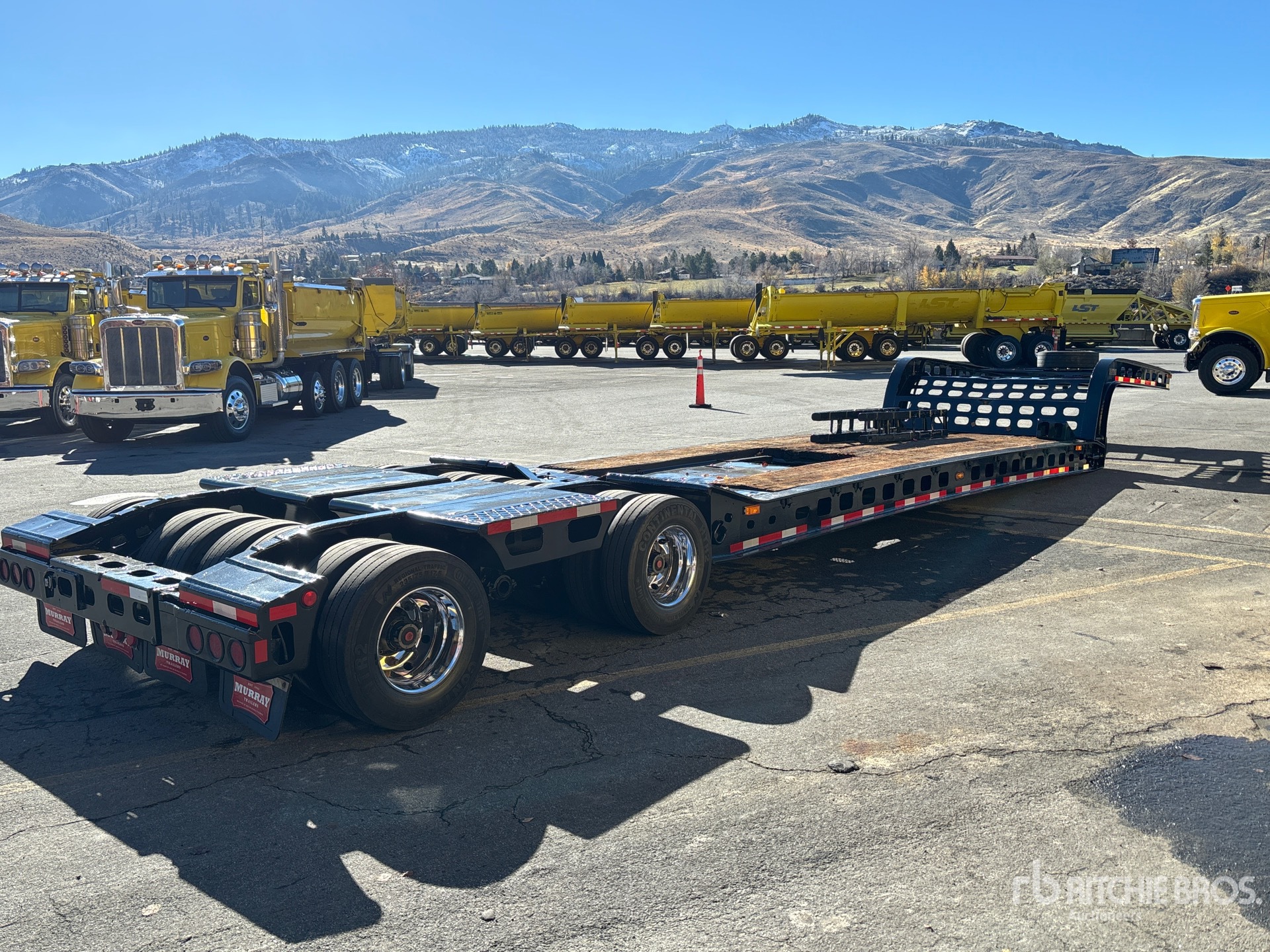 General Appearance with Imagen: esquina trasera derecha