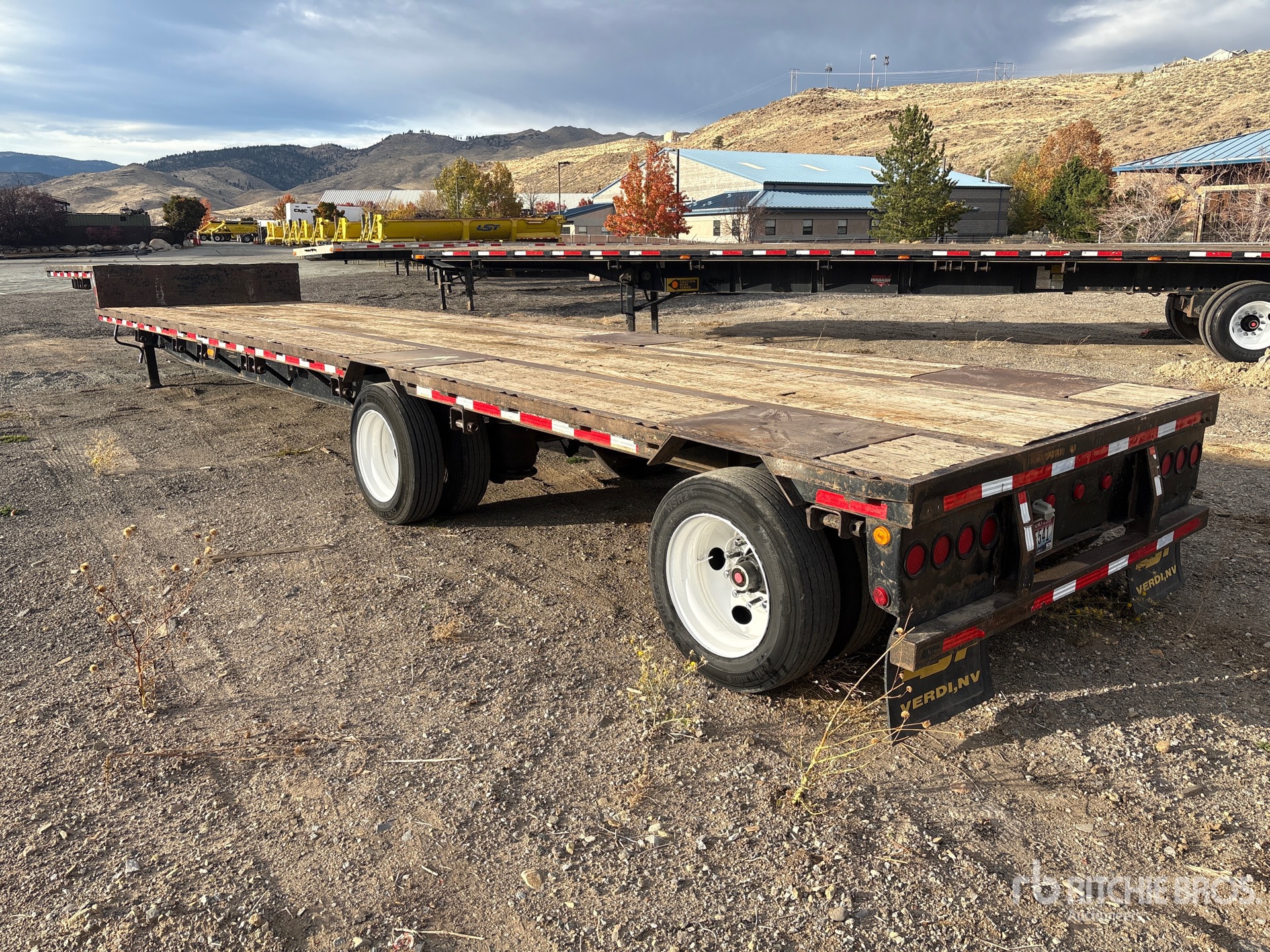 General Appearance with Imagen: esquina trasera izquierda