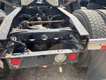 4 Underbody - Truck with 
