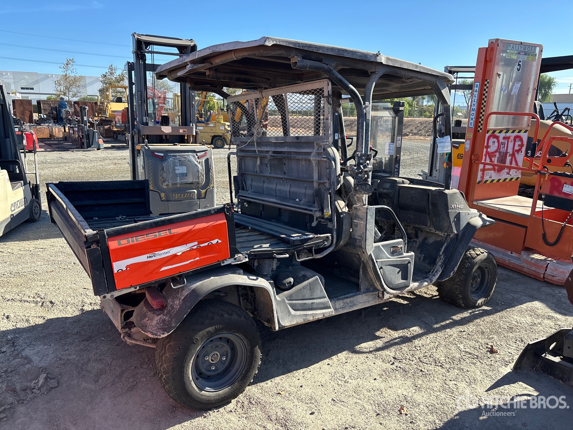 General Appearance with Picture, Right Rear Corner