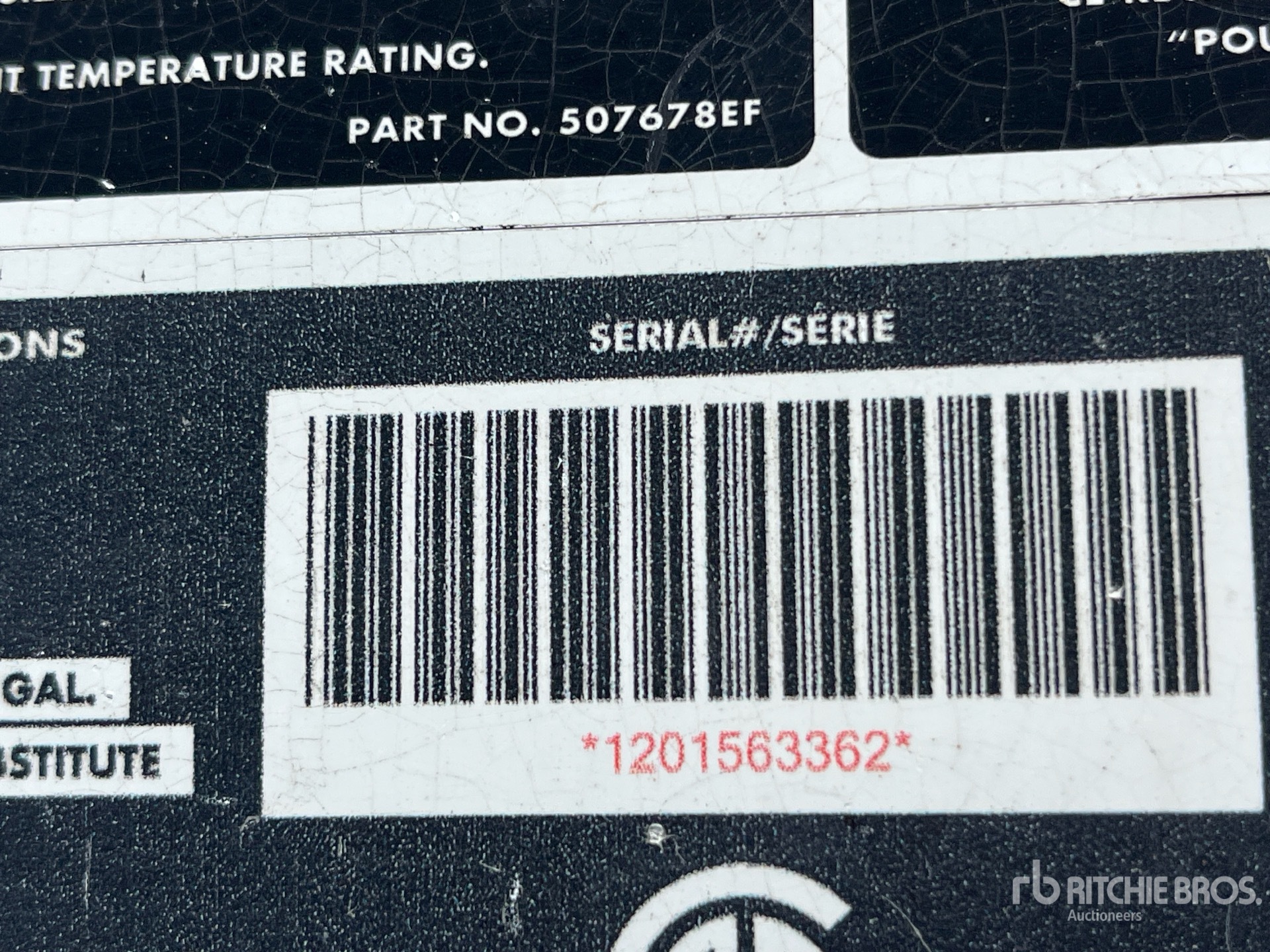 General Appearance with Numero seriale/numero d’identificazione del veicolo (VIN)