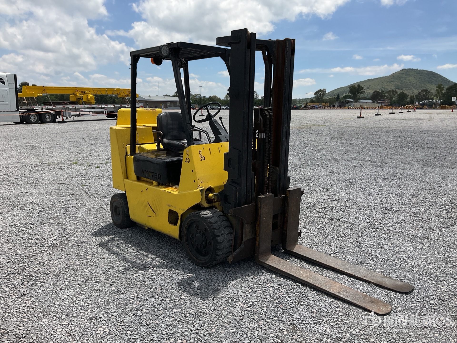MONTACARGAS 1988 HYSTER S80XL