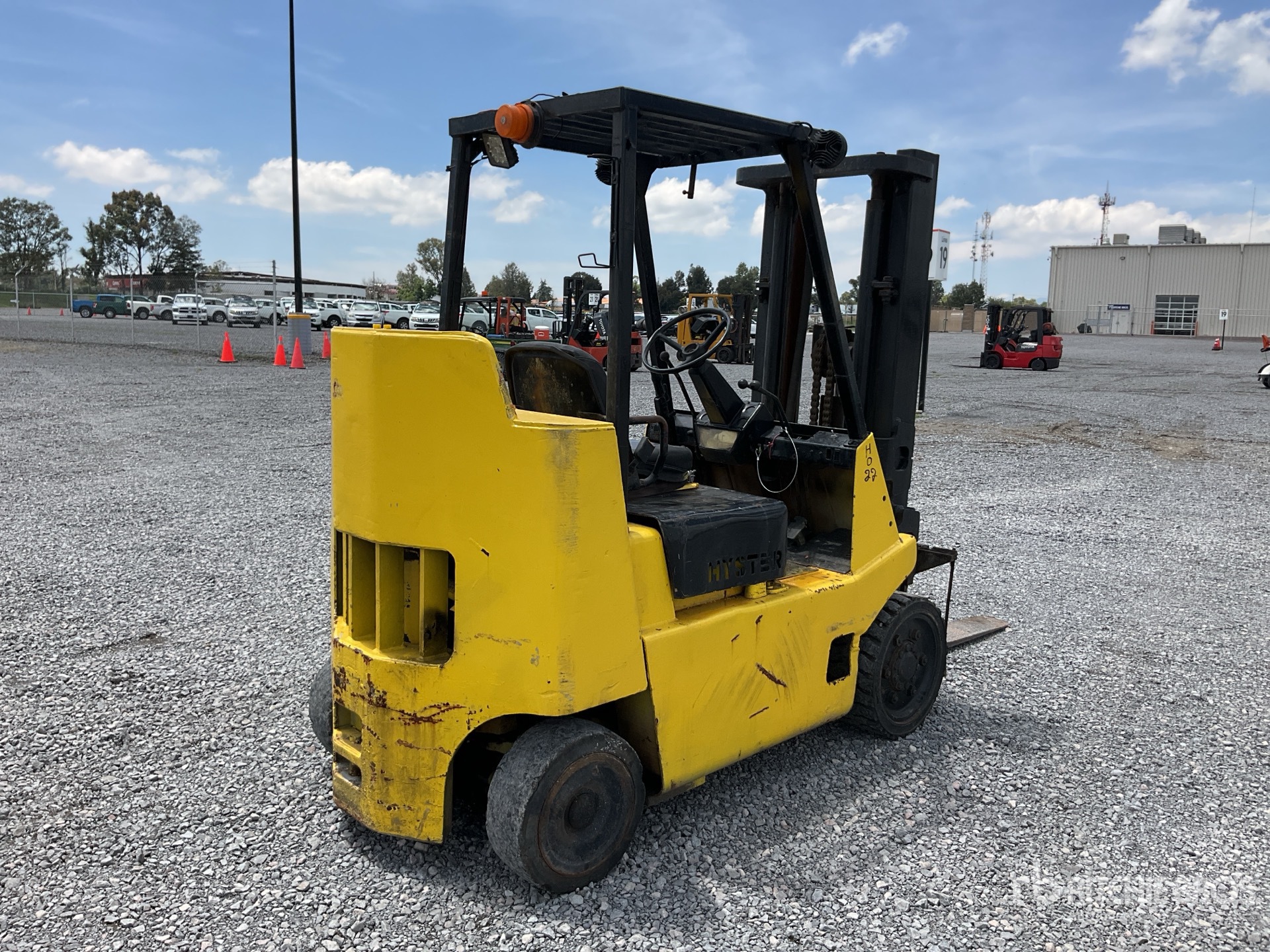 MONTACARGAS 1988 HYSTER S80XL