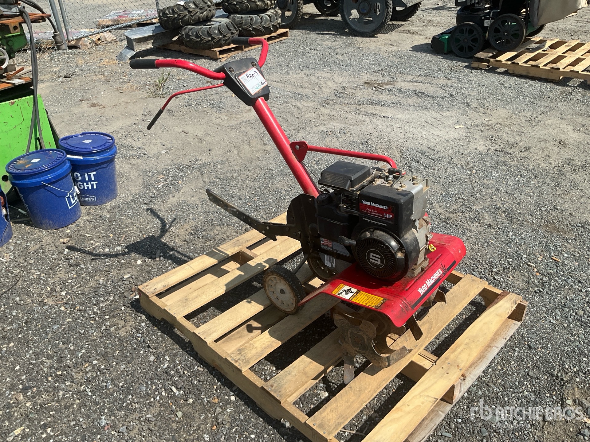 General Appearance with Picture, Right Front Corner