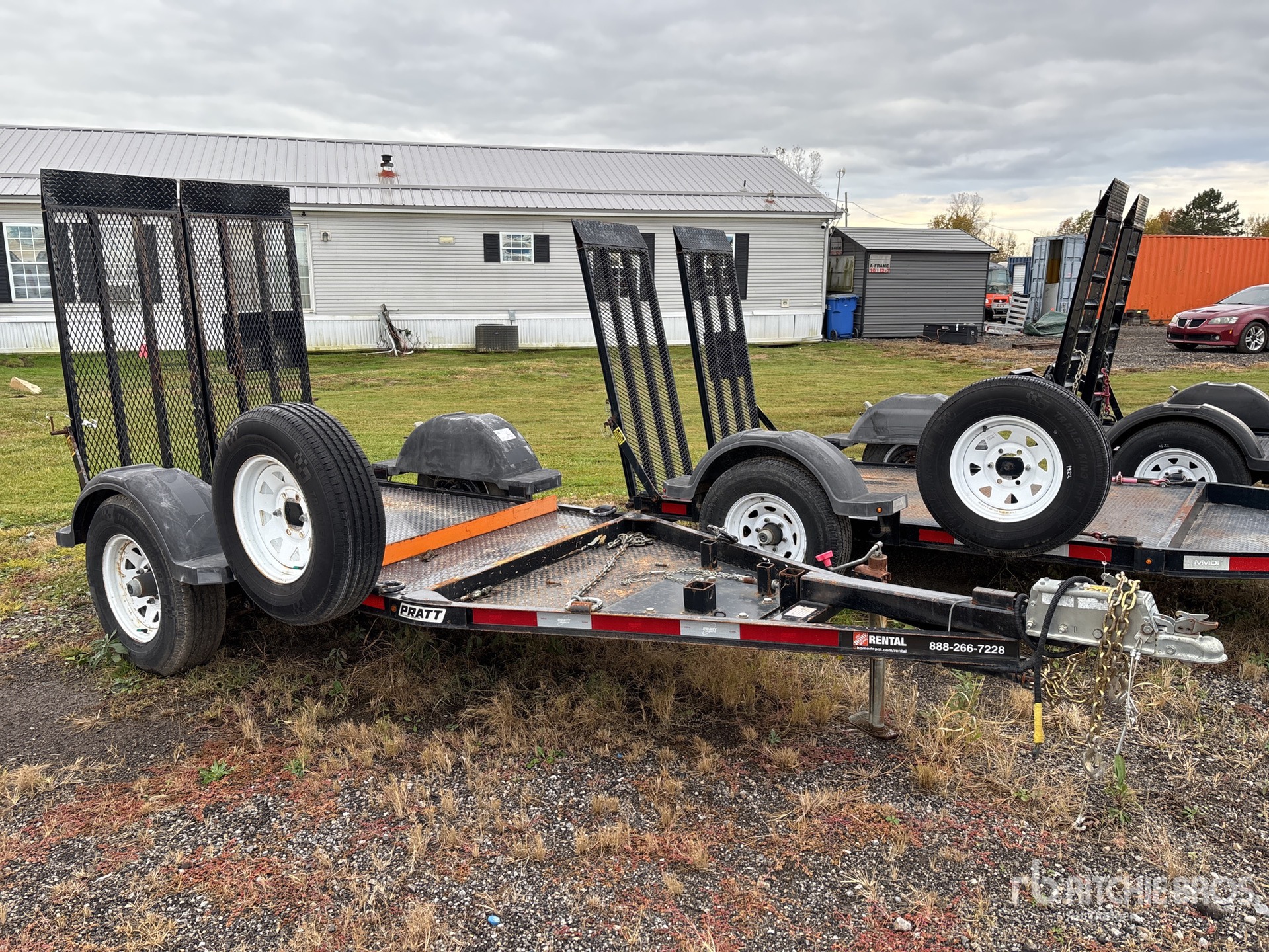 General Appearance with Picture, Right Front Corner