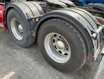 4 Underbody - Truck with 