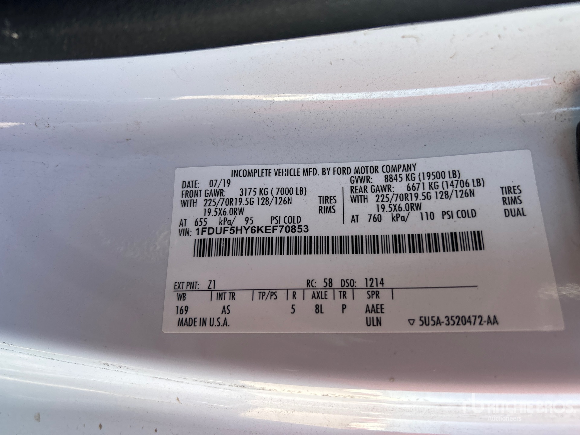 General Appearance with Serial Number / VIN