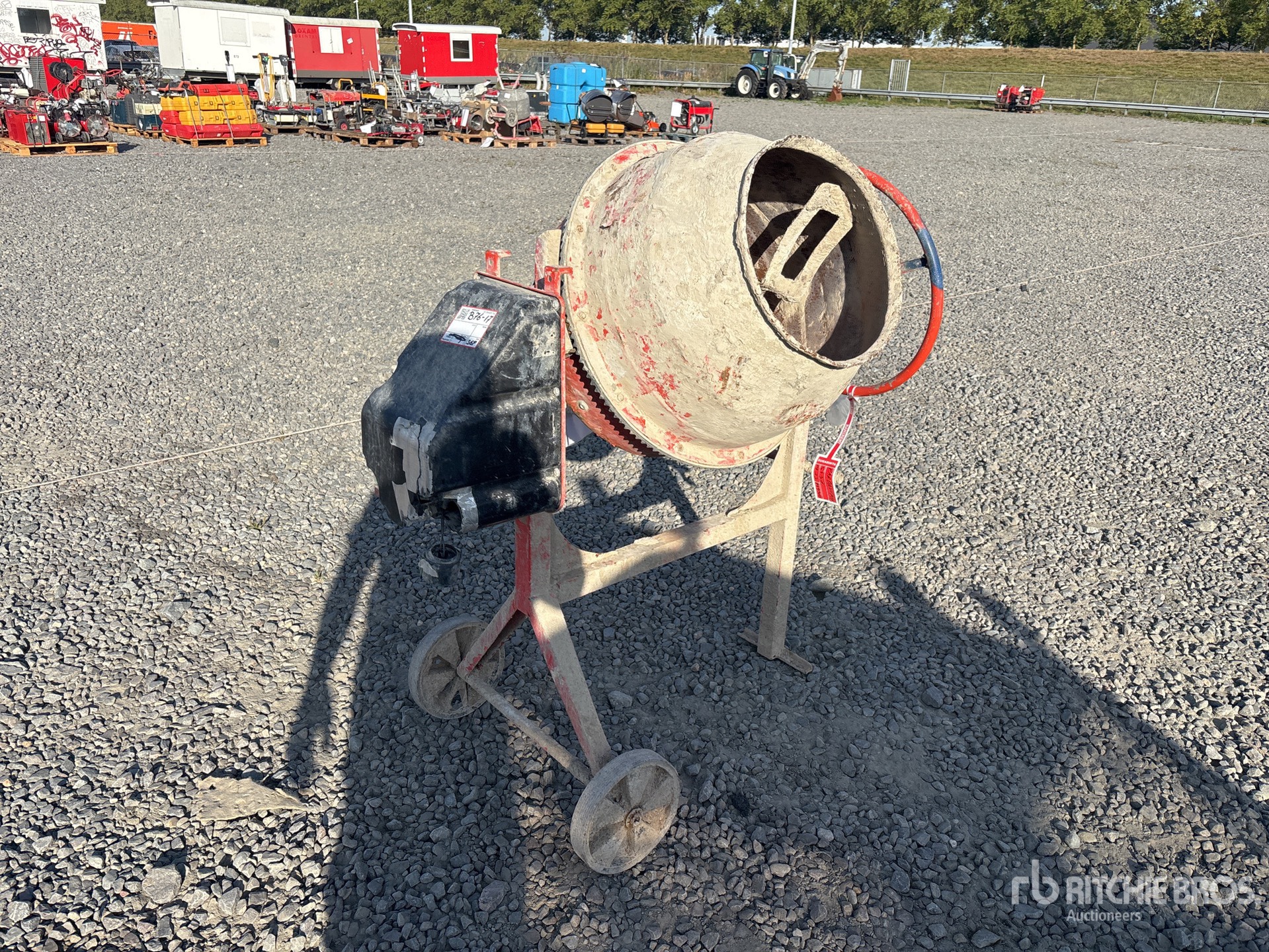 General Appearance with Picture, Right Rear Corner