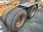 4 dessous de caisse - Camion with 