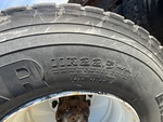 4 Underbody - Truck with 