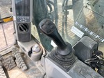 Control Station with Elementy sterujące układem hydraulicznym