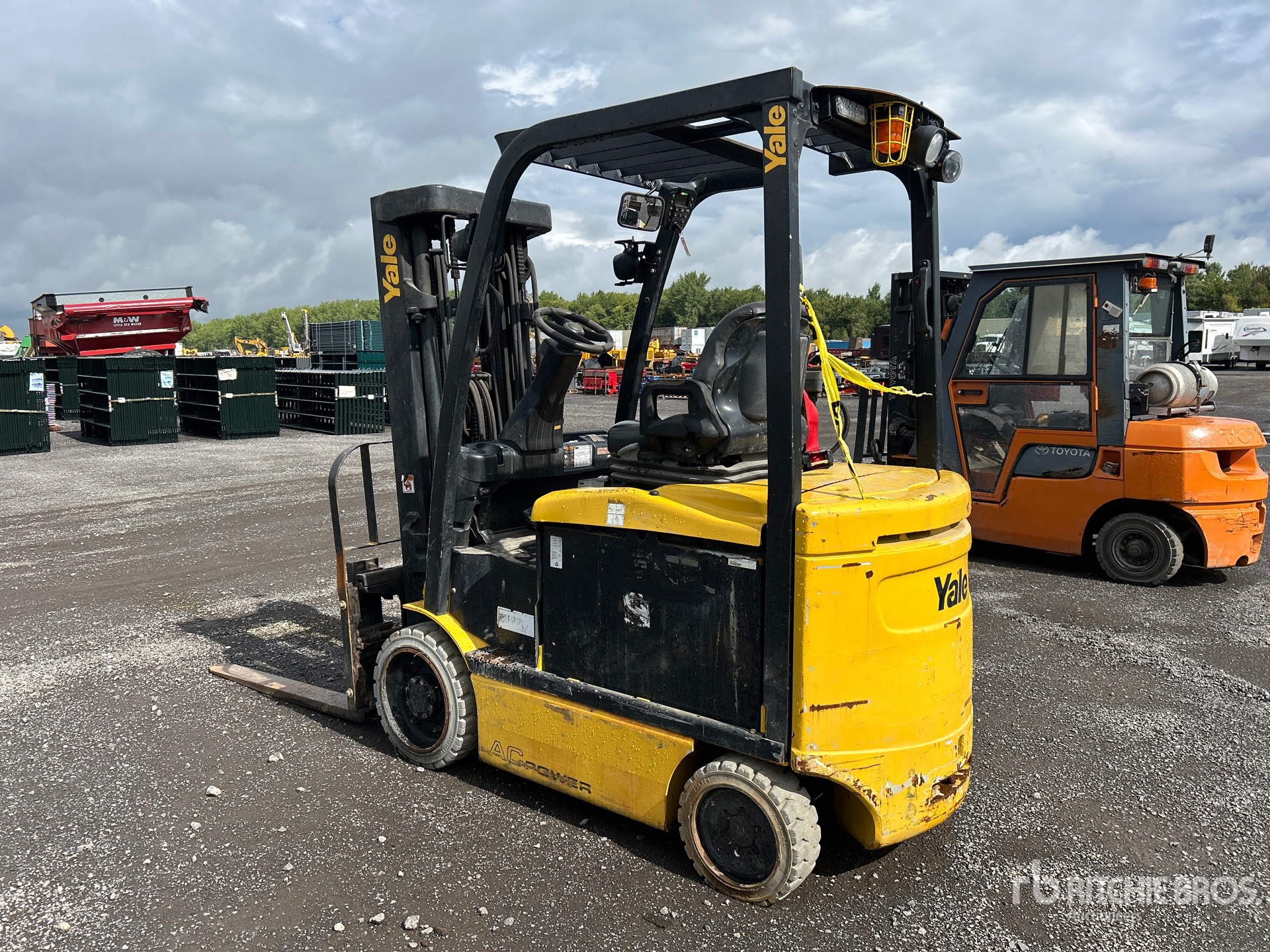 MONTACARGAS ELéCTRICO 2015 YALE ERC060VGN48TE088