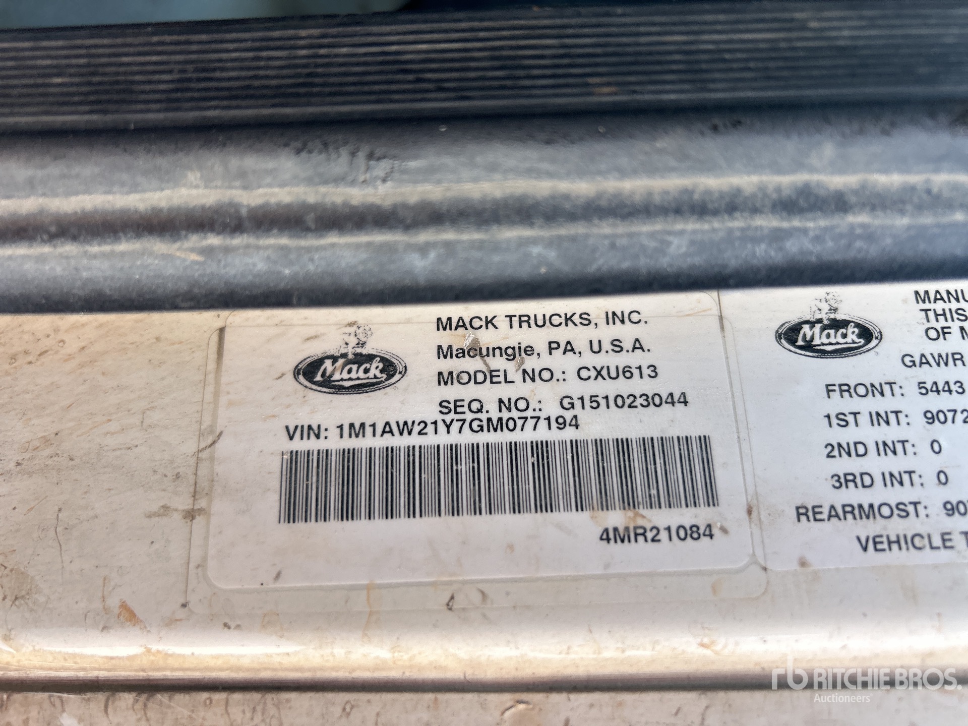 General Appearance with Serial Number / VIN