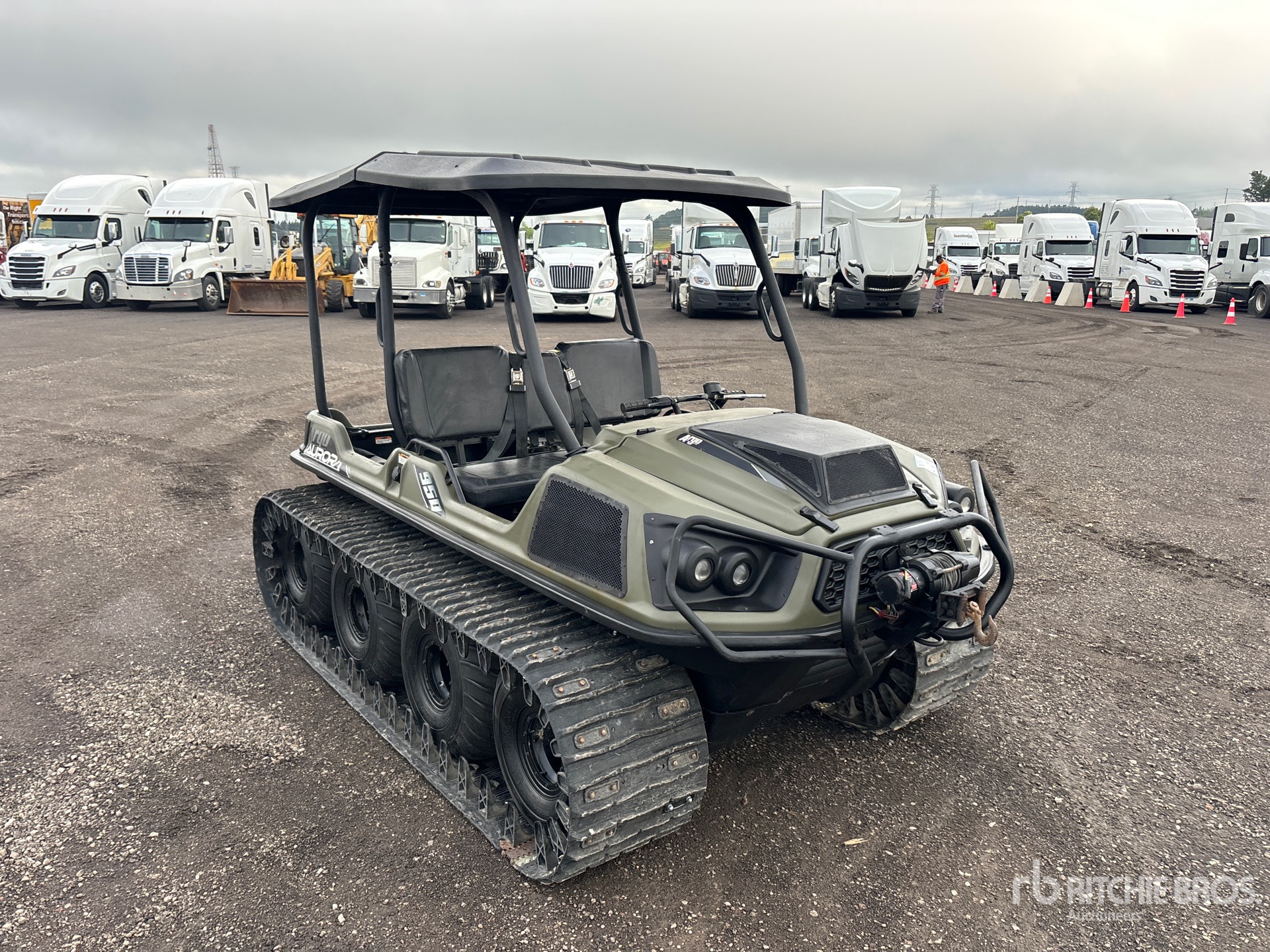 General Appearance with Picture, Right Front Corner