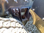 4 Underbody - Truck with 