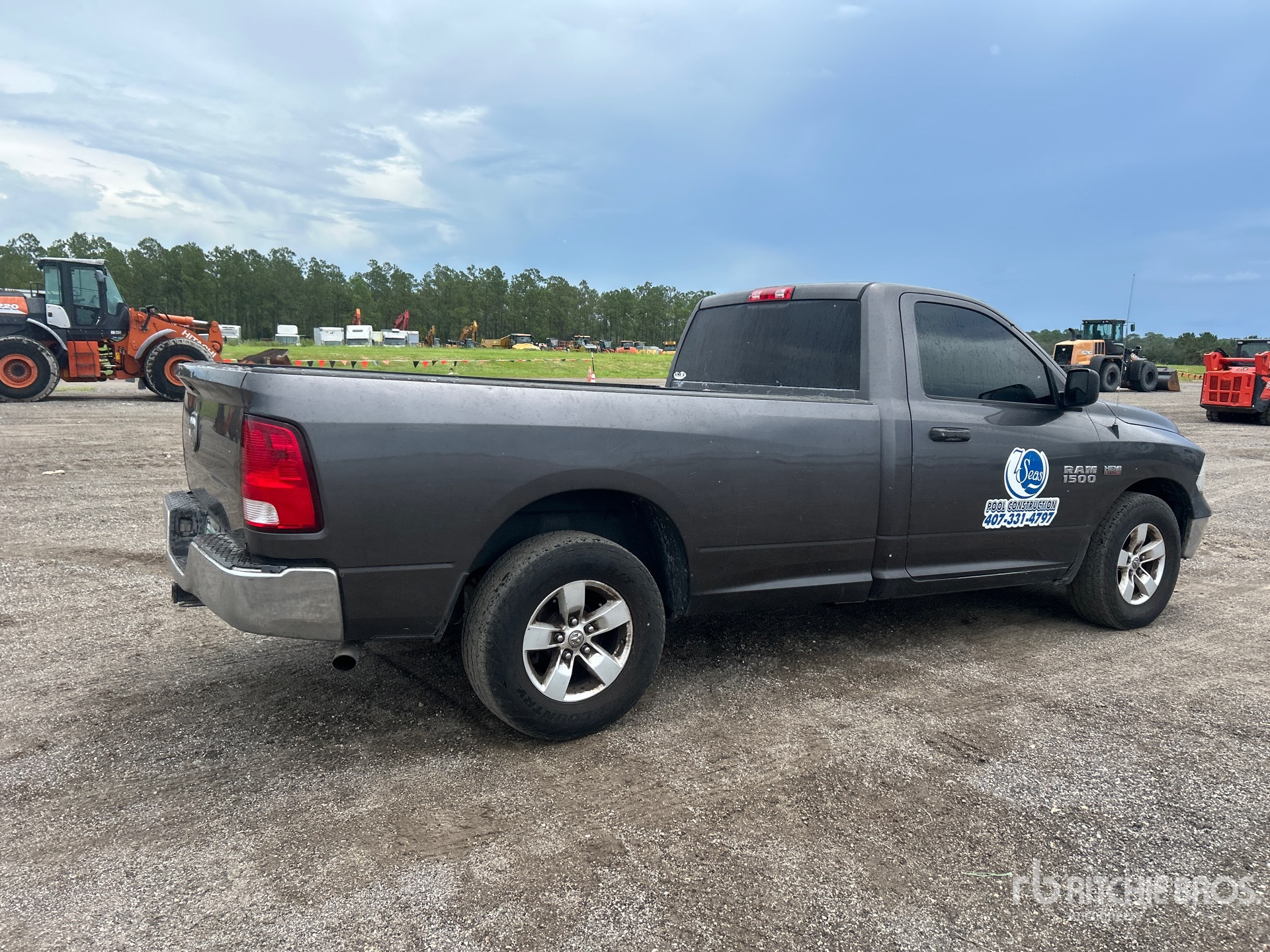 General Appearance with Picture, Right Rear Corner