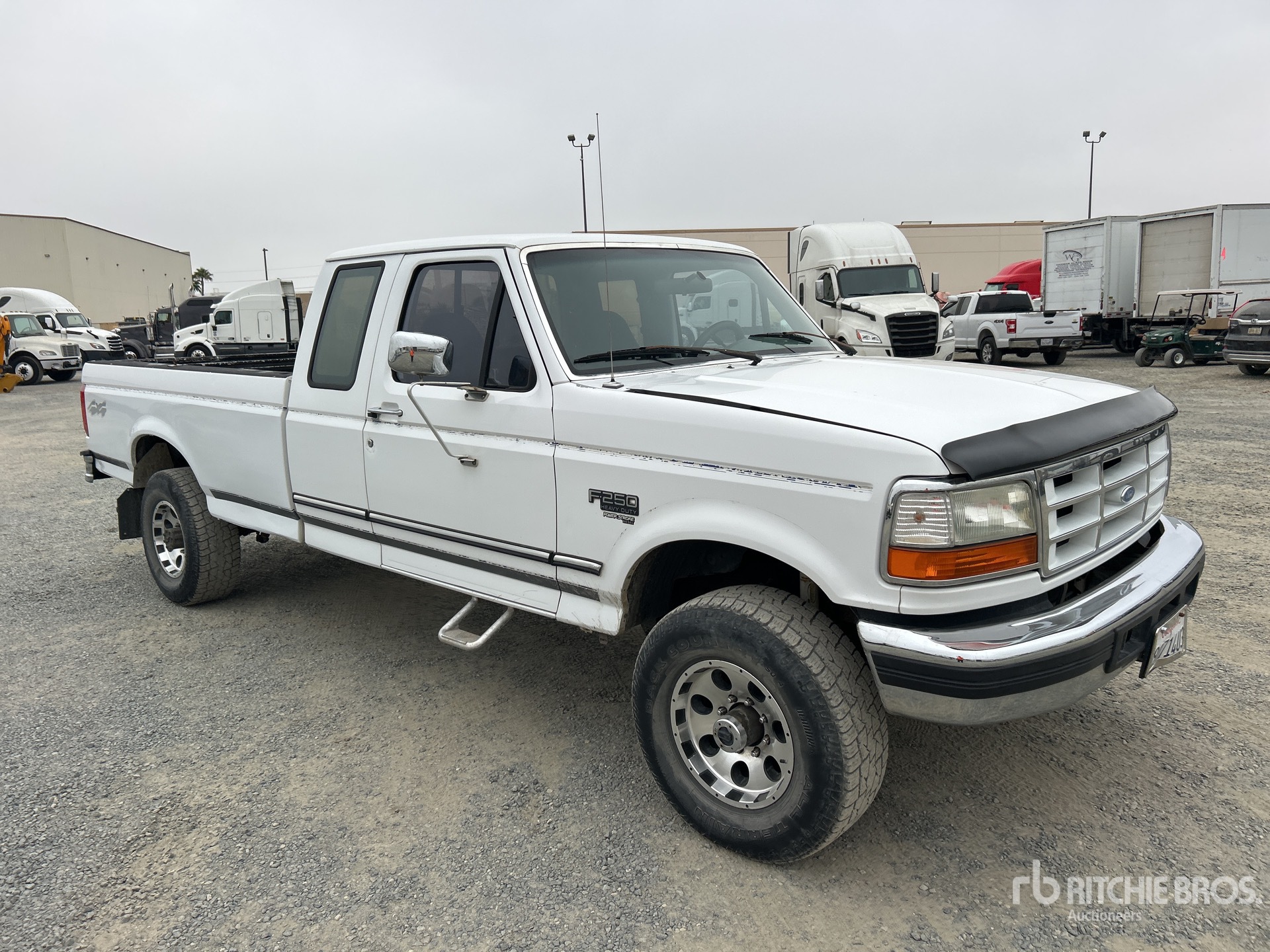 General Appearance with Picture, Right Front Corner