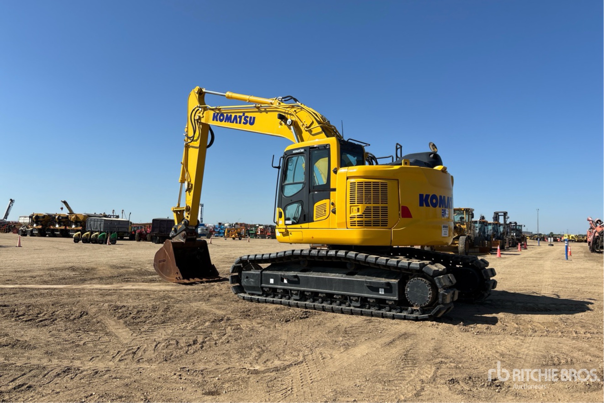 EXCAVADORA 2023 KOMATSU PC238USLC11