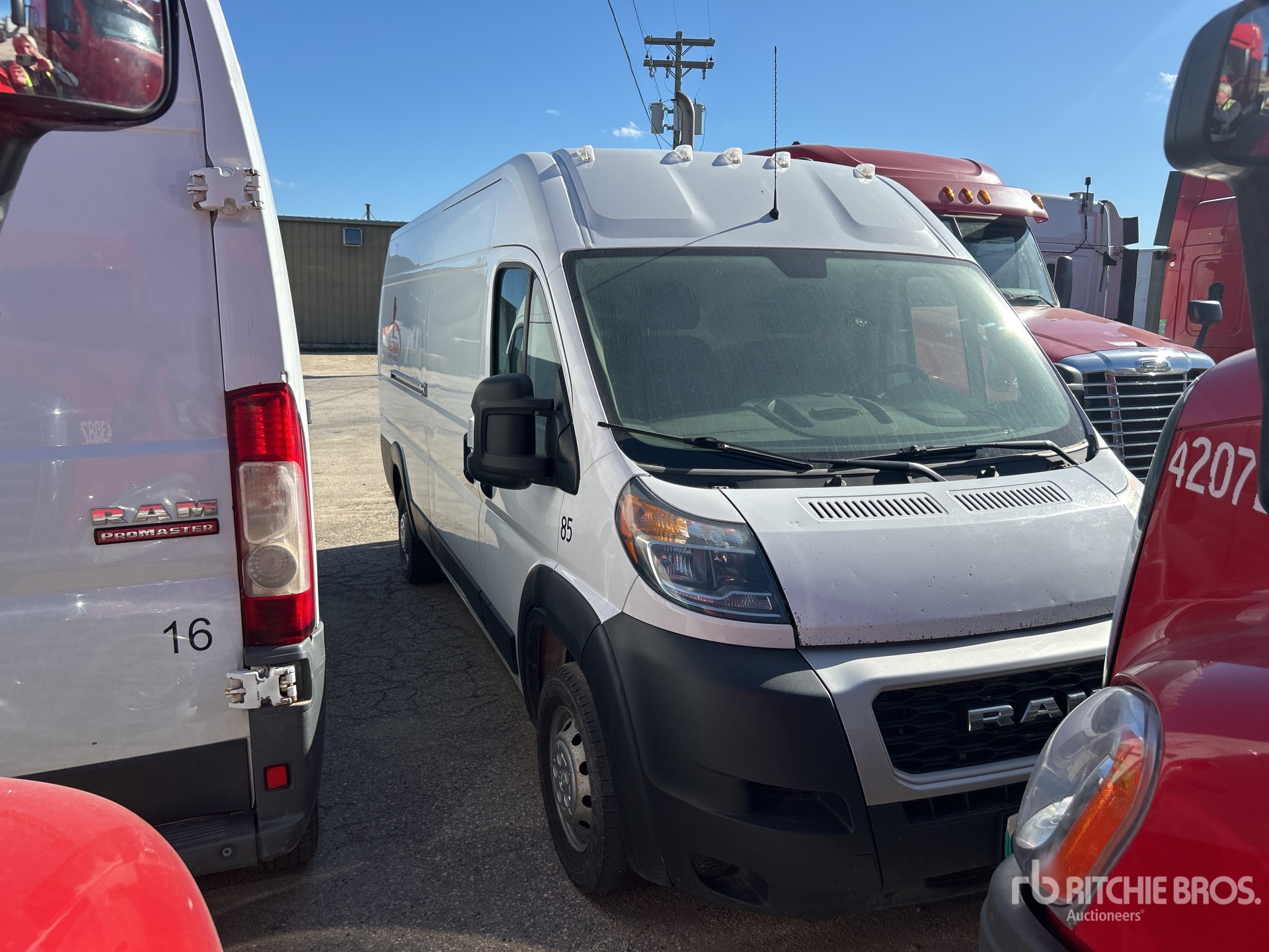 General Appearance with Picture, Right Front Corner
