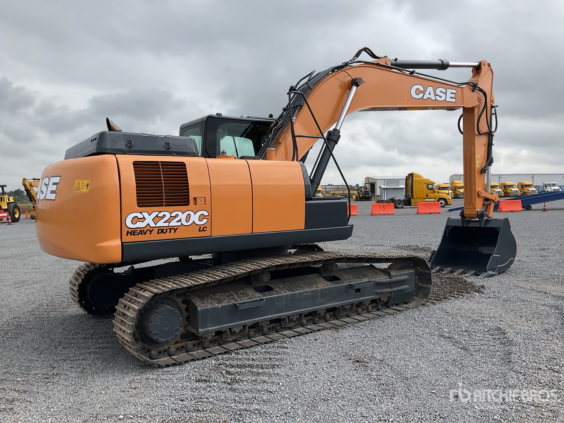 EXCAVADORA 2021 CASE CX220CLCHD