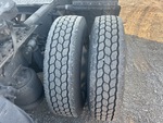 4 Underbody - Truck with 