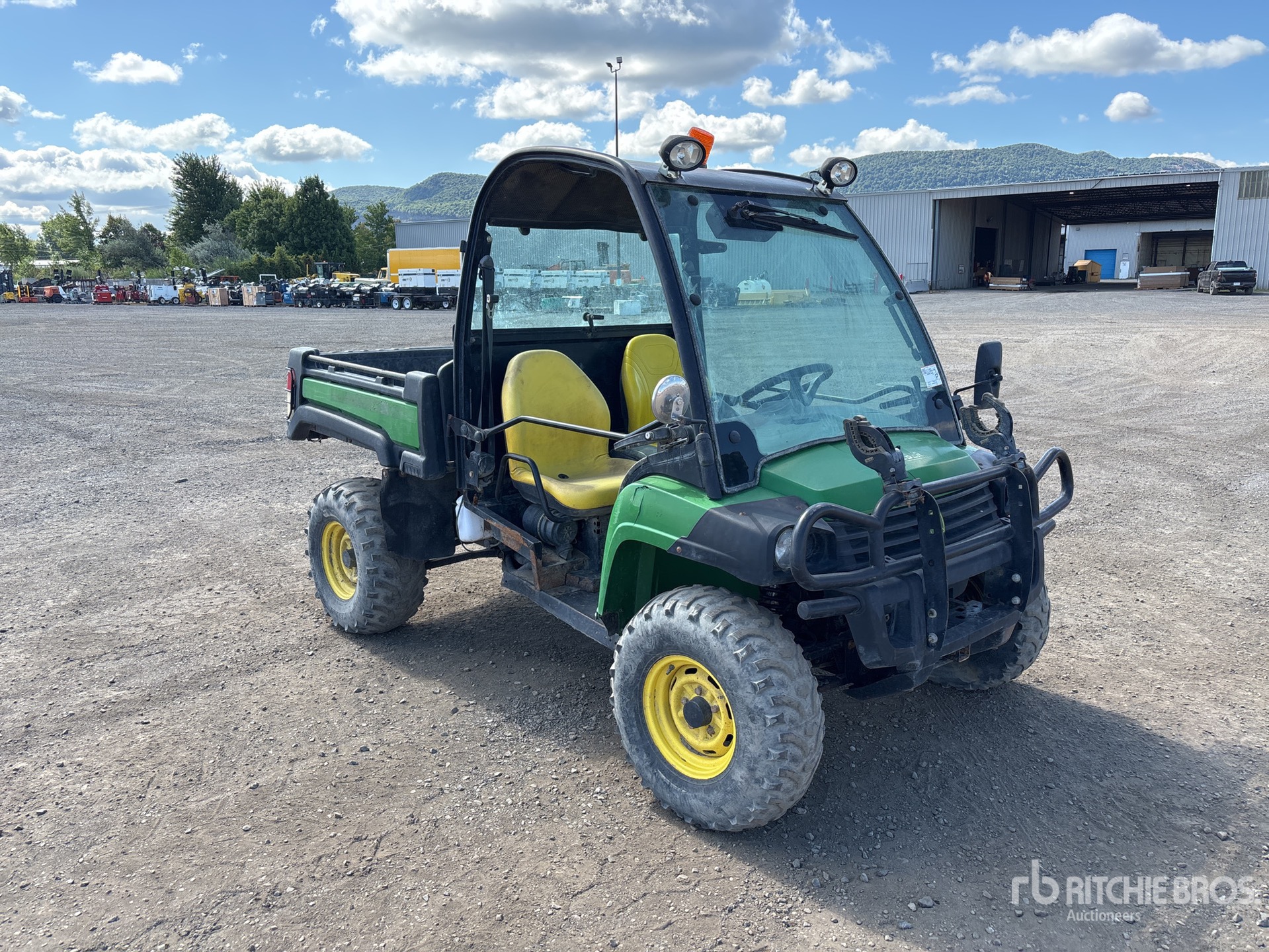General Appearance with Picture, Right Front Corner