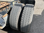 4 Underbody - Truck with 