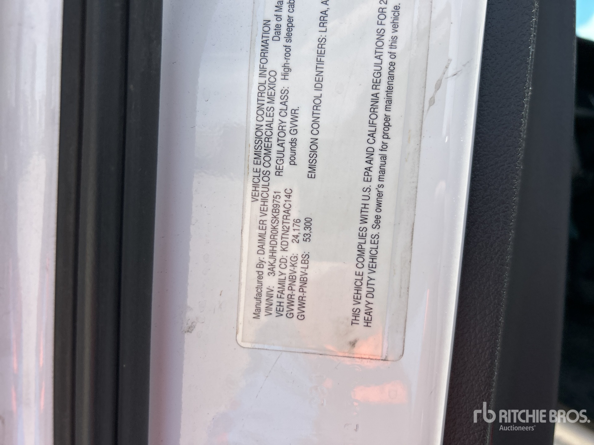 General Appearance with Serial Number / VIN