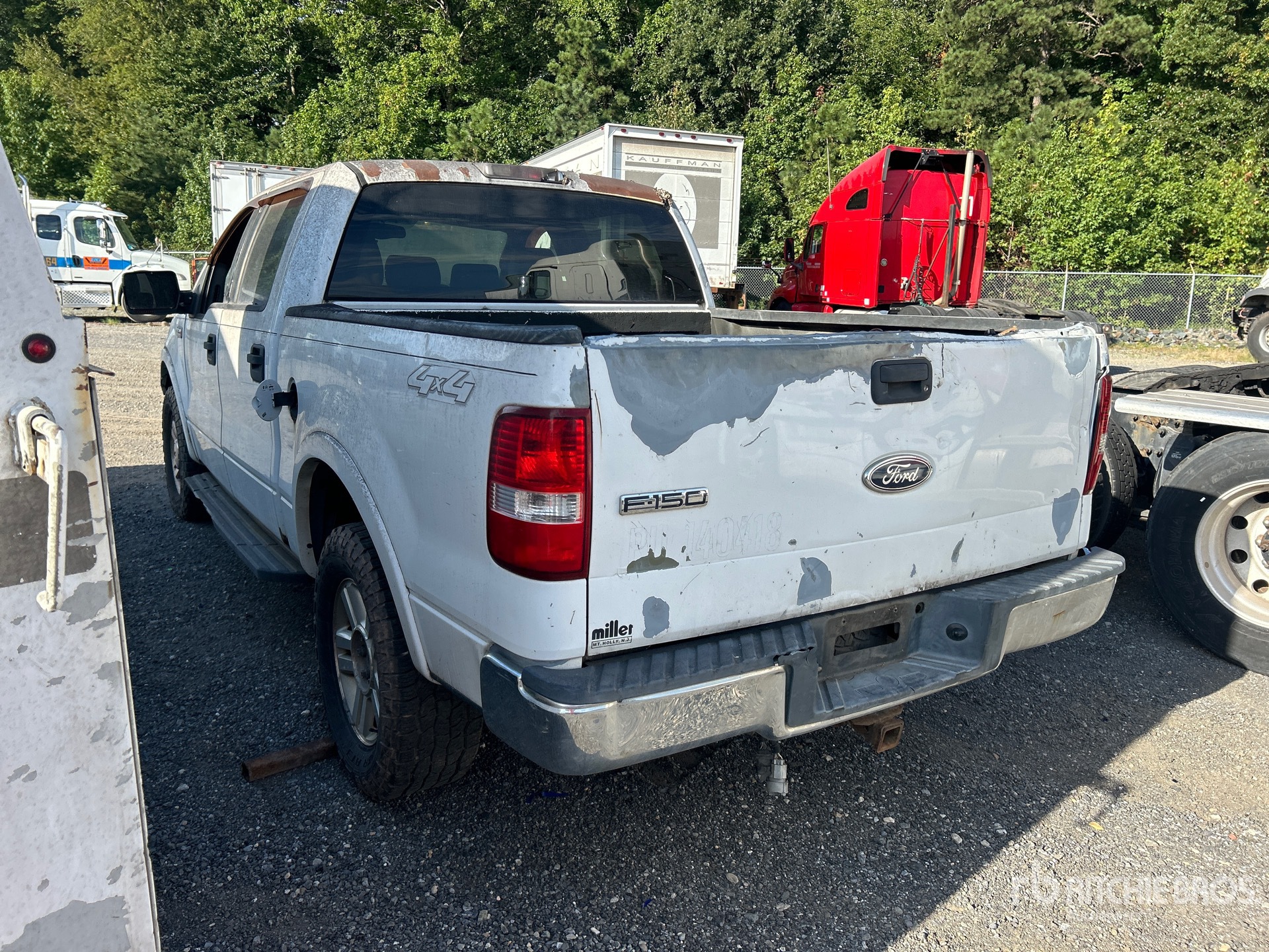 General Appearance with Picture, Left Rear Corner