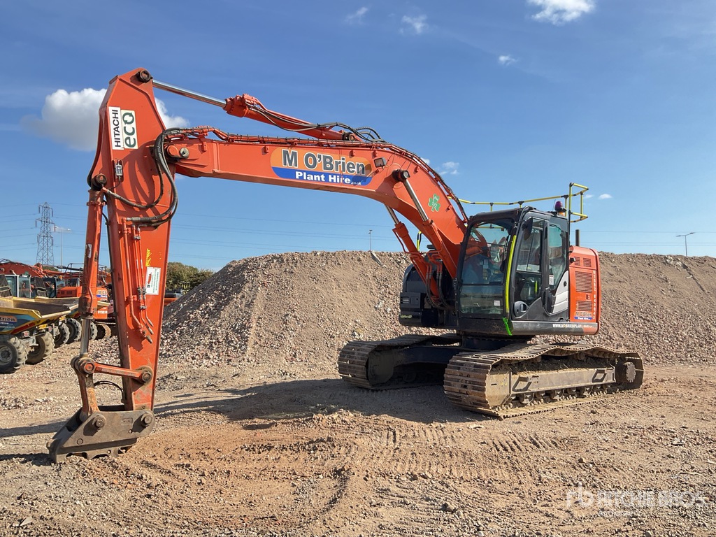 2018 Hitachi ZX225USLC-6 Tracked Excavator | Ritchie Bros. Auctioneers