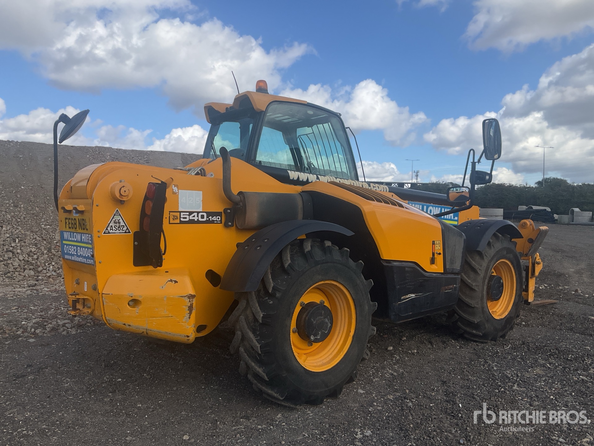 General Appearance with Picture, Right Rear Corner