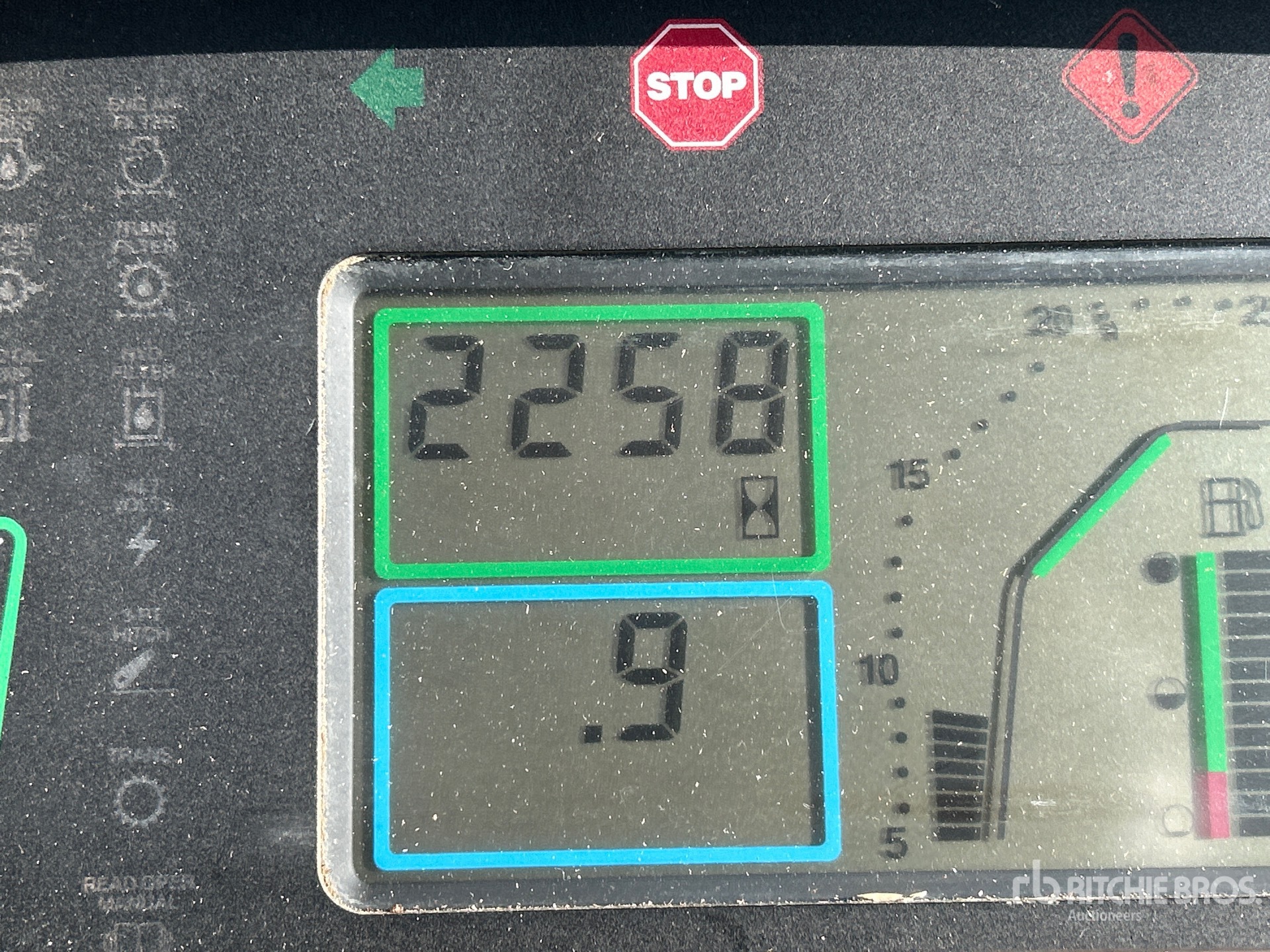 General Appearance with Hour Meter / Odometer