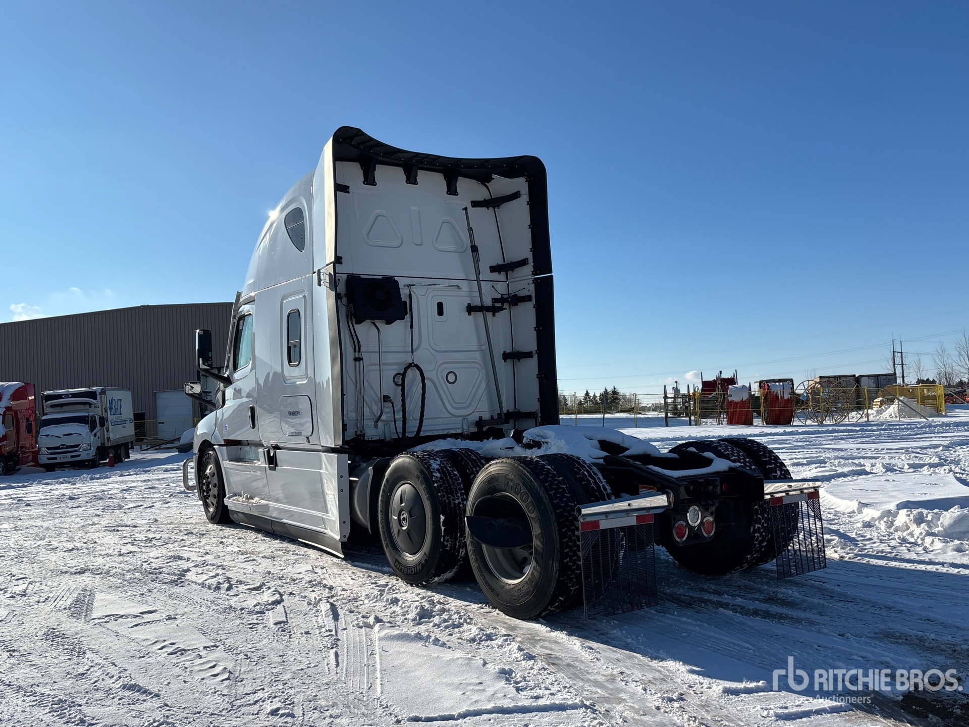 General Appearance with Imagen: esquina trasera izquierda