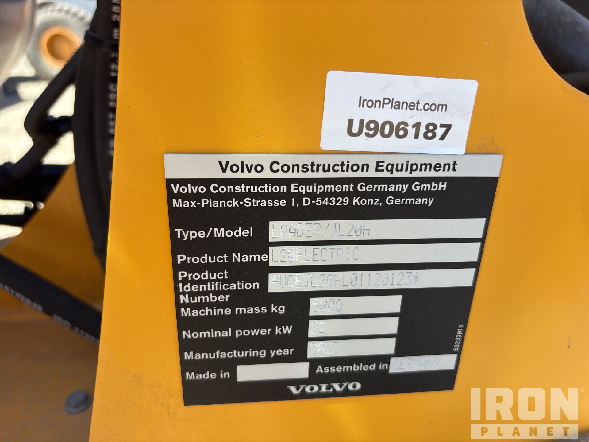 General Appearance with Numero seriale/numero d’identificazione del veicolo (VIN)