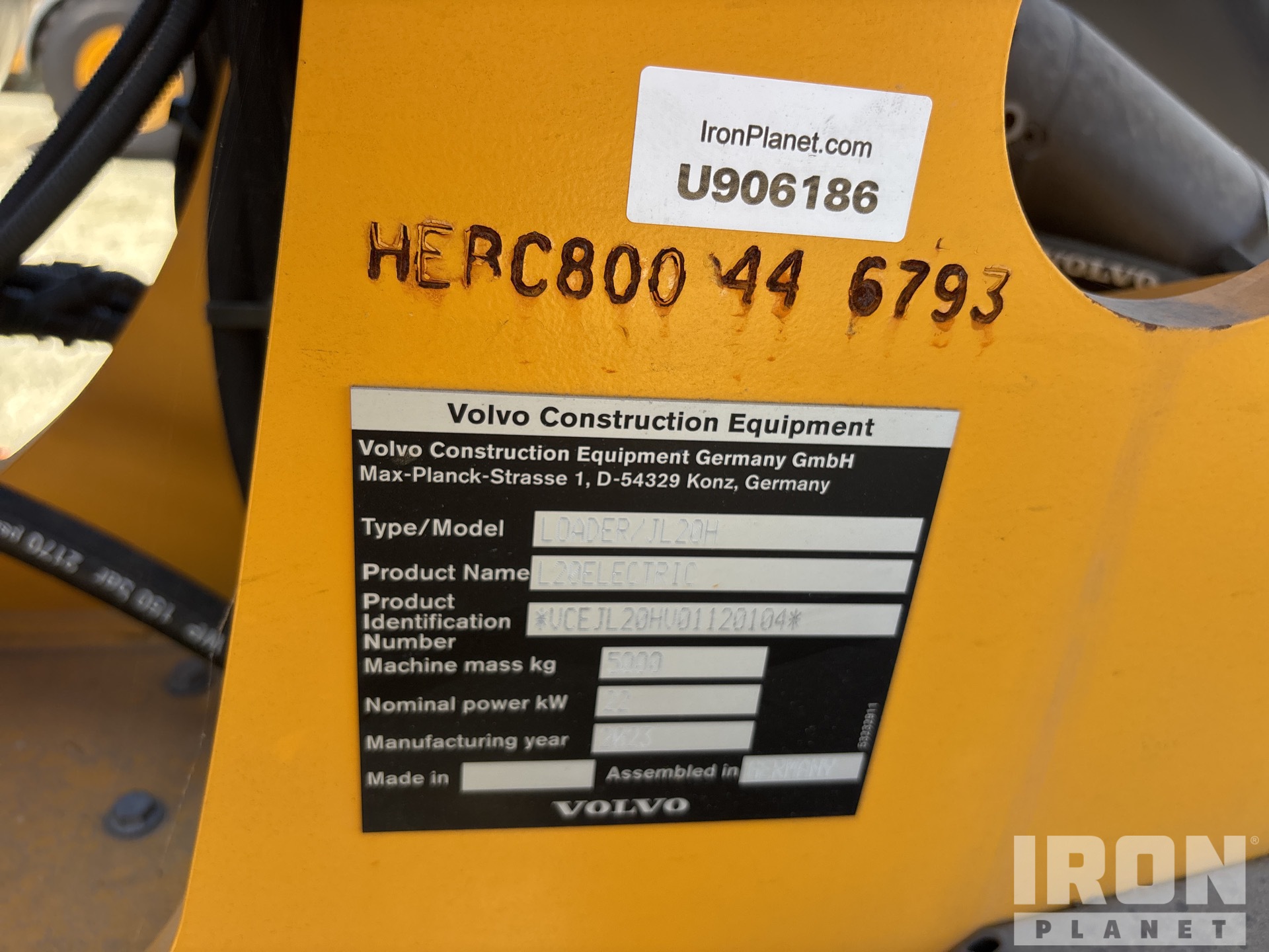 General Appearance with Numero seriale/numero d’identificazione del veicolo (VIN)